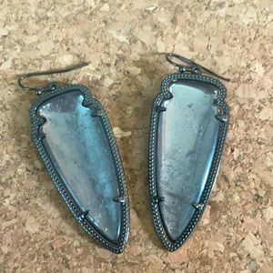 Kendra Scott Arrowhead Earrings in Gunmetal